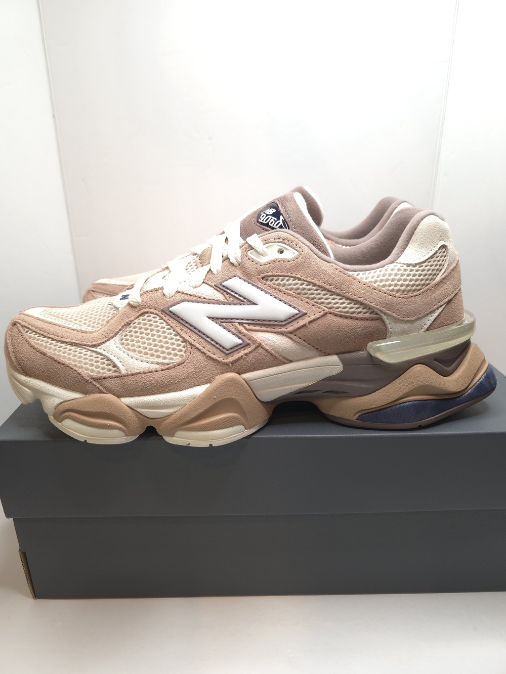 New Balance 9060 'Earth Shadow' / U9060ETN / Men's Size 10